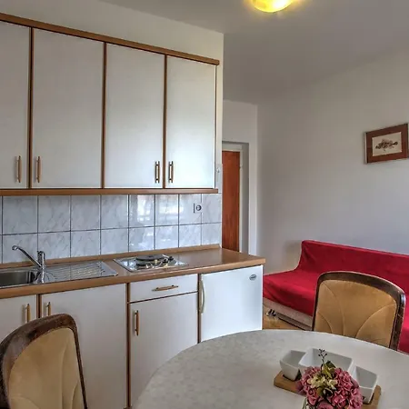 Inka Apartment